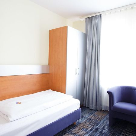 Senator Hotel Frankfurt am Main Kültér fotó