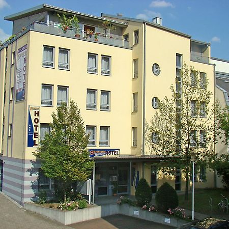 Senator Hotel Frankfurt am Main Kültér fotó