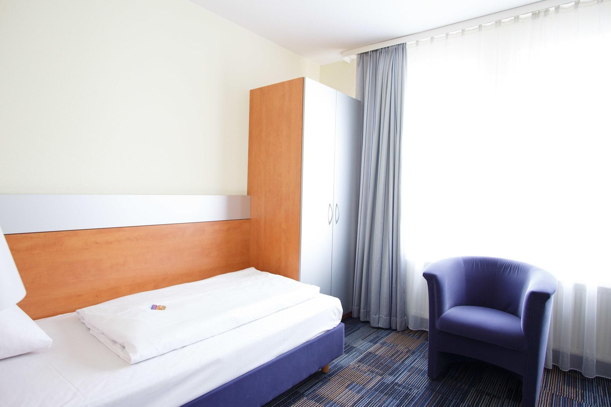 Senator Hotel Frankfurt am Main Kültér fotó
